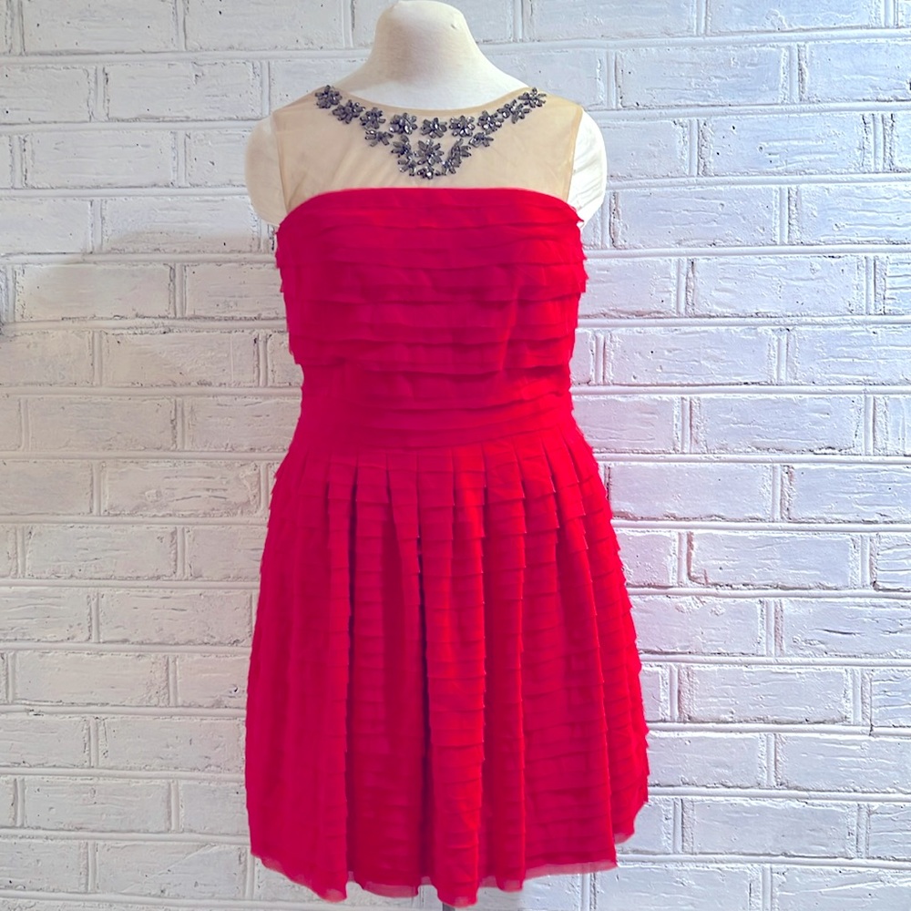 Red cocktail dress vintage ModCloth ,L.  EUC.